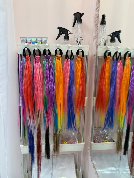 Coloured extensions ready for braiding